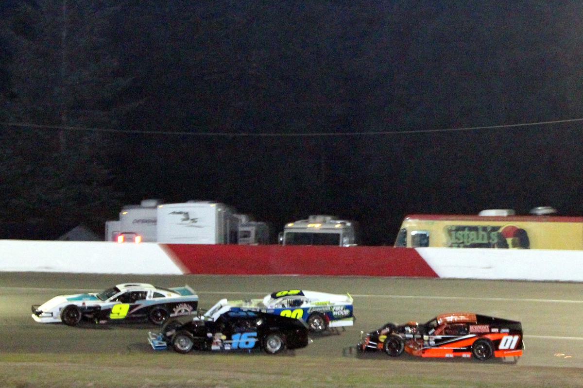 Annual Fall Spectacular Will Conclude Redwood Acres Raceway 2020 Season On Saturday