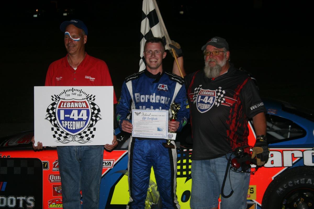 Sparks Flew in a Dramatic  Salute to 75 at Lebanon I-44 Speedway