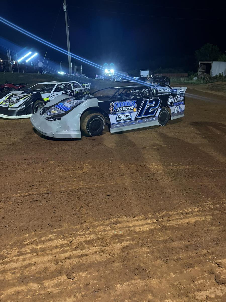 Volunteer Speedway (Bulls Gap, TN) – Stars and Sprints 40 – May 10th, 2025.