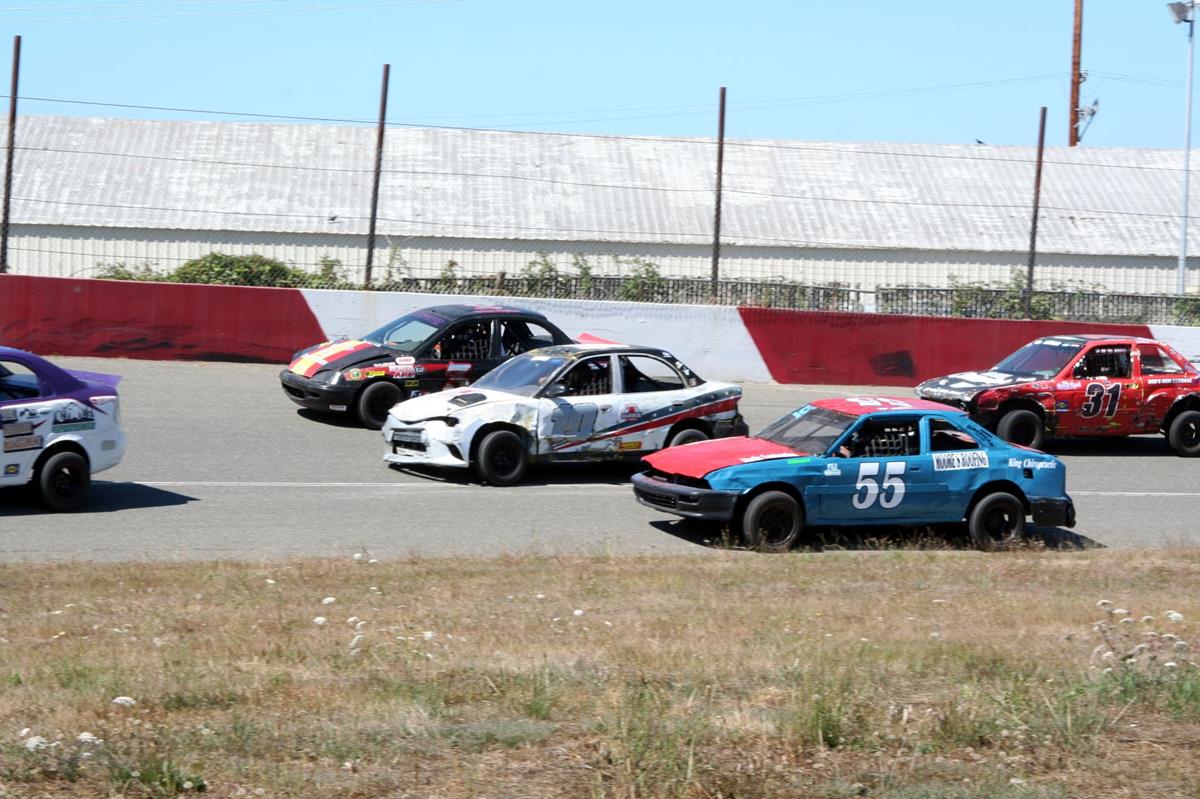 Full Slate Of Action At Redwood Acres Raceway Saturday