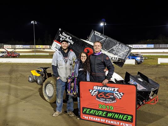 Hickle Wins Opening Night at Skagit Speedway