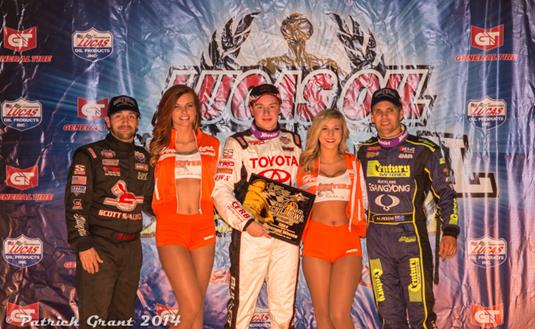 Christopher Bell unstoppable in Chili Bowl Qualifier
