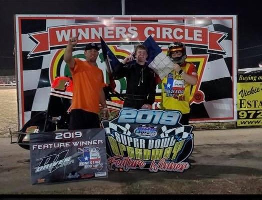 Brady Ross and Evie Dean Run to Victory on Saturday's NOW600 North Texas / POWRi Lonestar 600 Showdown in Greenville