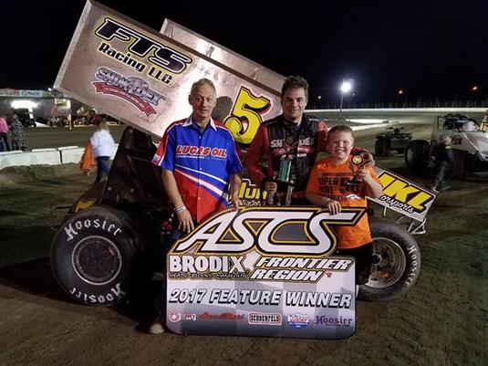 Eric Lutz Sweeps ASCS Frontier Opening Weekend With Gillette Victory