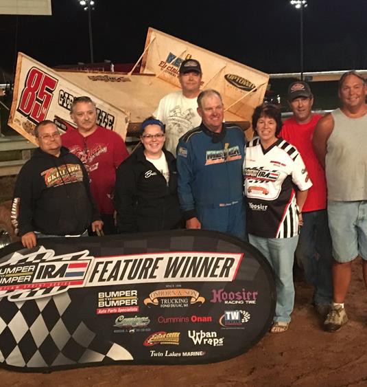 MEYER MASTERS LANGLADE COUNTY SPEEDWAY, ENDS VICTORY DROUGHT IN BUMPER TO BUMPER IRA SPRINTS!