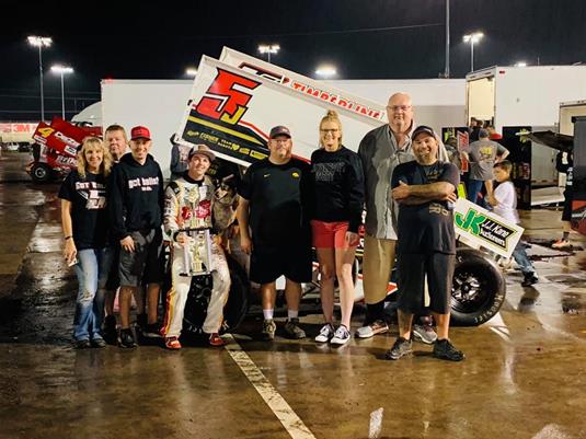 Ball Scores Sprint Car Victory at Knoxville Raceway