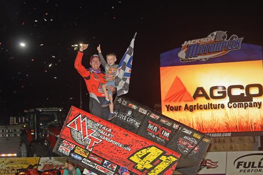 Johnson and Ballenger Hustle to AGCO Jackson Nationals Preliminary Night Wins