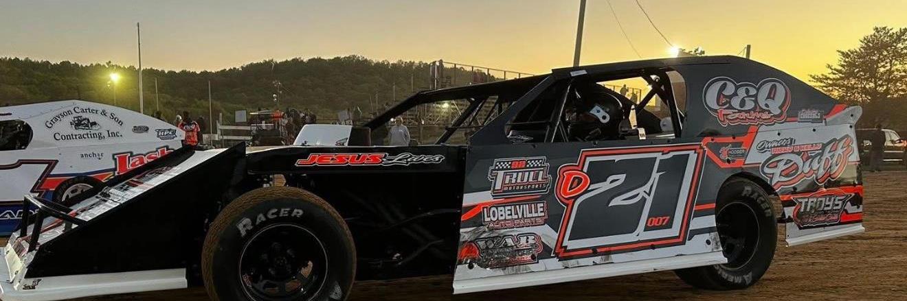 Bradly Qualls