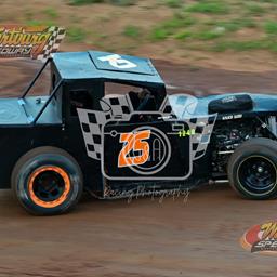 Tyler Phillips