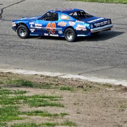 Zachary Burton
