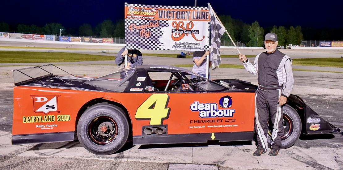 Father's Day Weekend Celebration Wins to Muckentha...