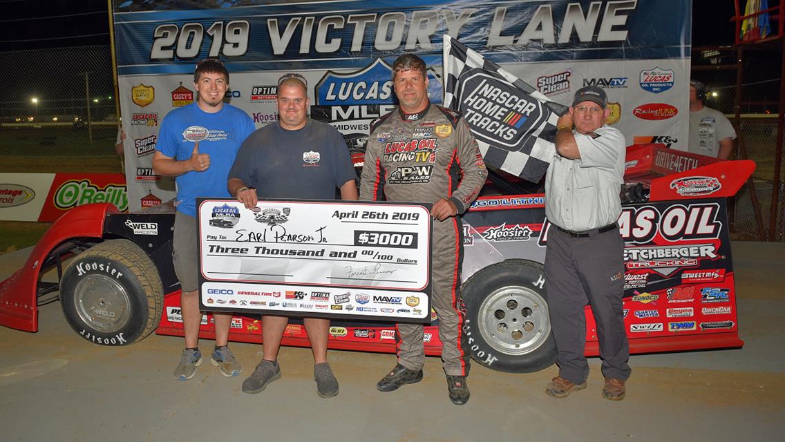 Pearson drops in MLRA and wins at Thunderbird