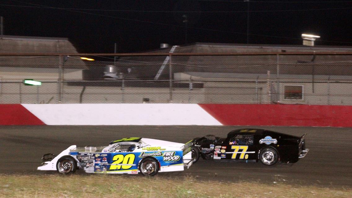 Knight Shines In The Mods, Henderson Outduels Doss For Win