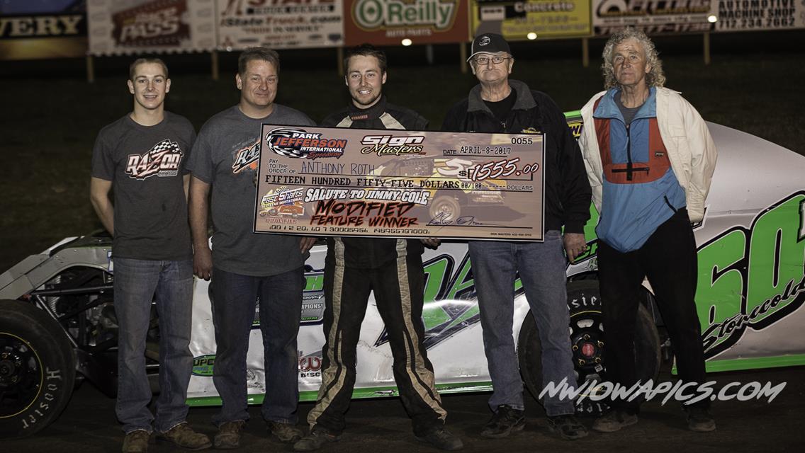 Salute to Jimmy Cole night sees Roth to Victory Lane