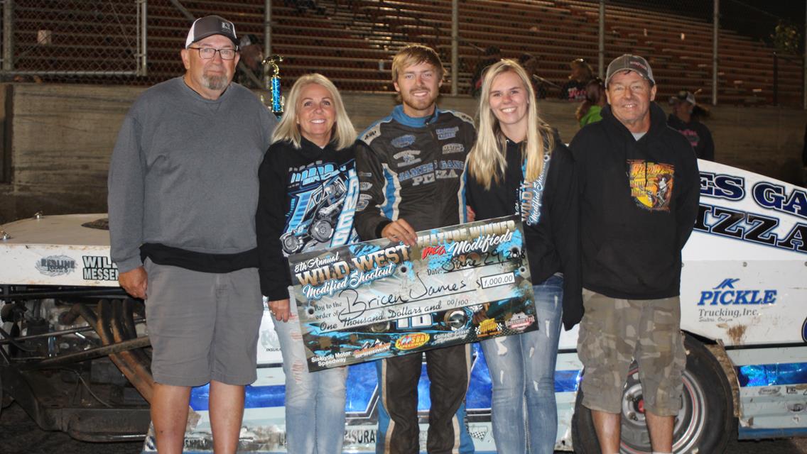 Bricen James Wins First Career Wild West Modified Shootout Feature
