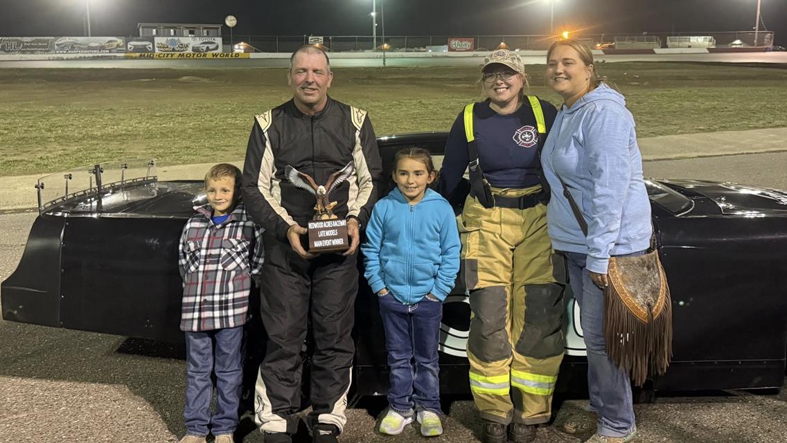 Barnwell Bests Hall In Late Model Thriller