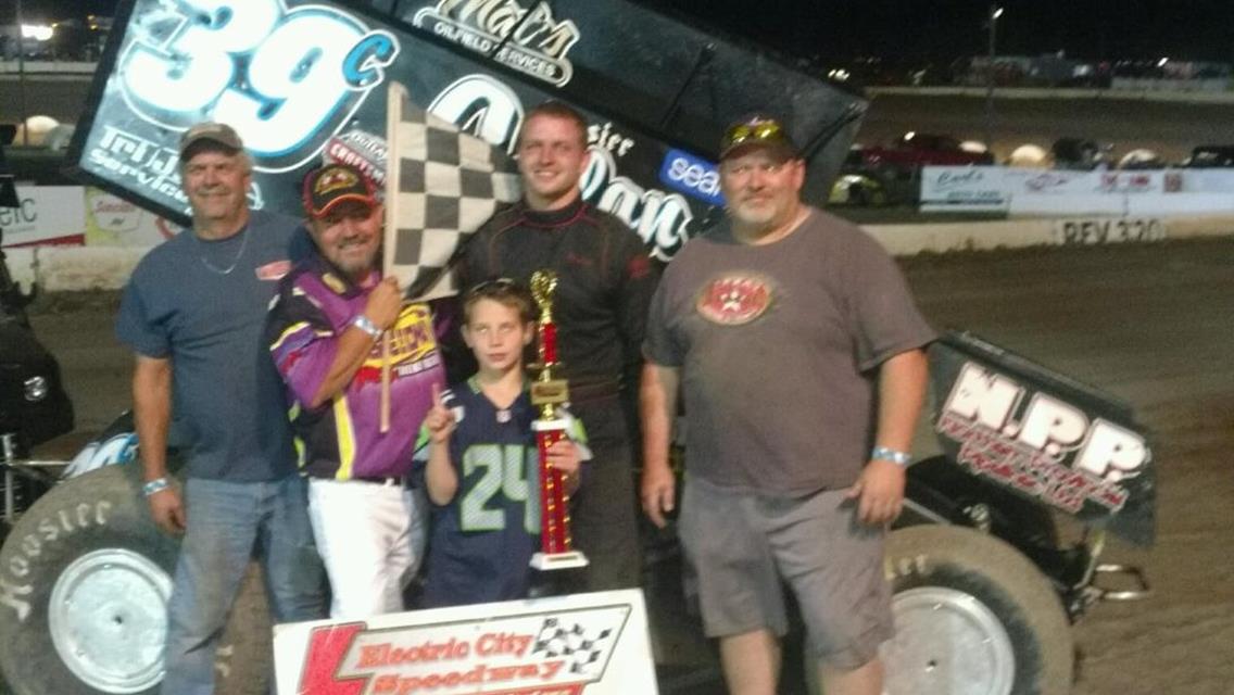 Hickle Capitalizes on Opportunity to Earn Northwest Challenge Series Win at Electric City Speedway