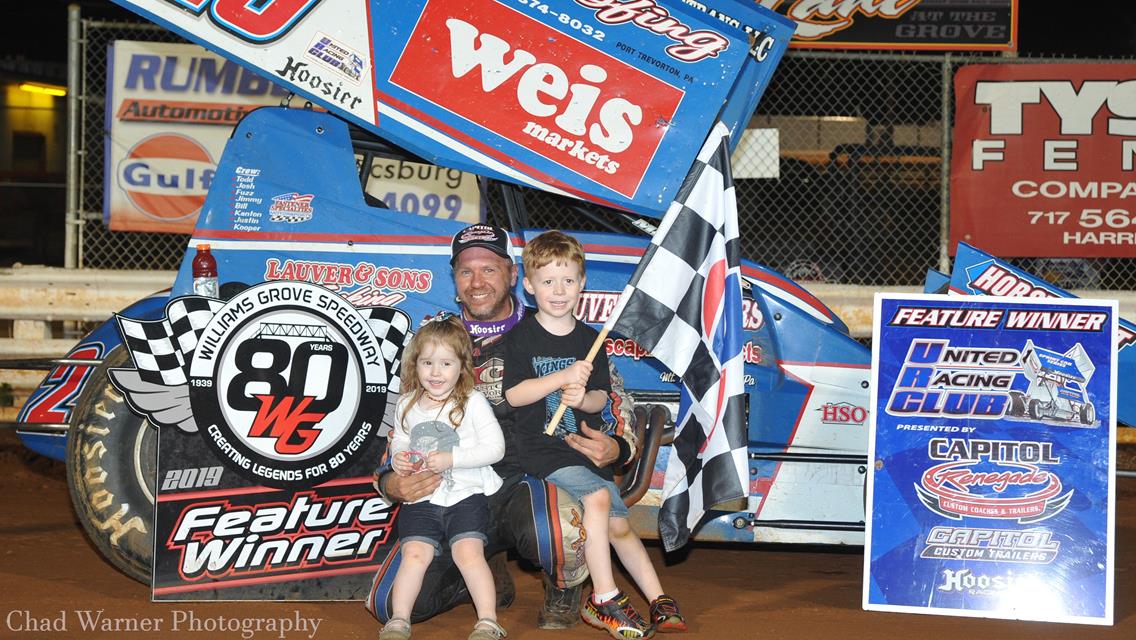 Shultz Parks it in Victory Lane at Williams Grove Speedway