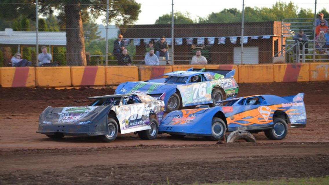 Northwest Extreme Late Model Series Back In Action This Saturday