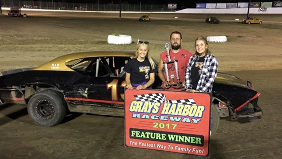 Rayton, Briggs Jr and Foster Win In Front of Huge Crowd!