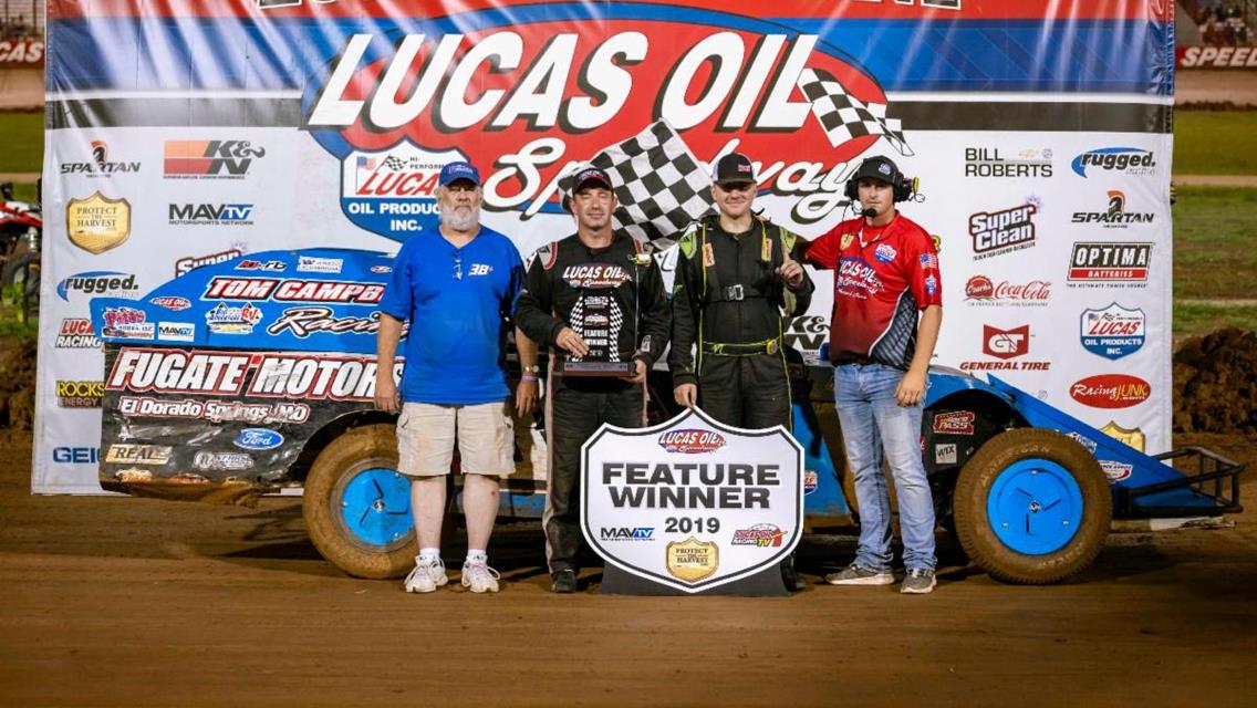 Lucas Oil Speedway Spotlight: Father-son duo Jason, Dayton Pursley share pride in each other&#39;s accomplishments