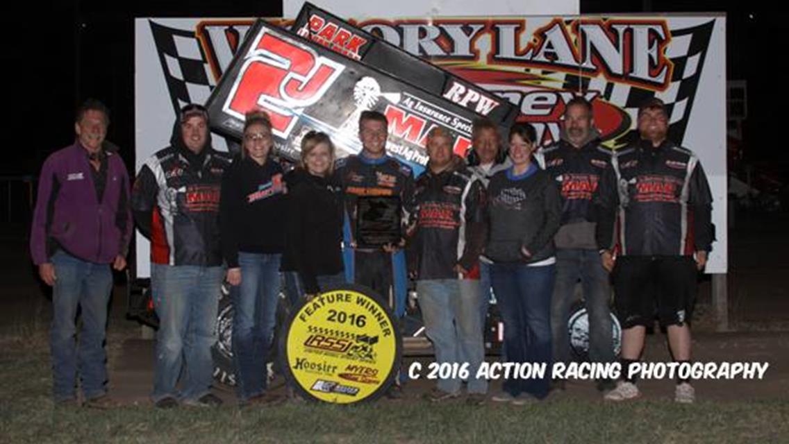 Blurton Powers to First Win of Season during URSS Kansas Opener