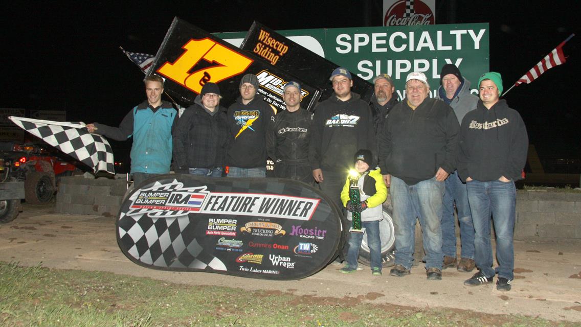 NORTH POLE NIGHTMARE BILL BALOG CHILLS FOES, BECOMES FIRST BUMPER TO BUMPER IRA SPRINT REPEAT WINNER IN 2016 WITH VICTORY AT BEAVER DAM!