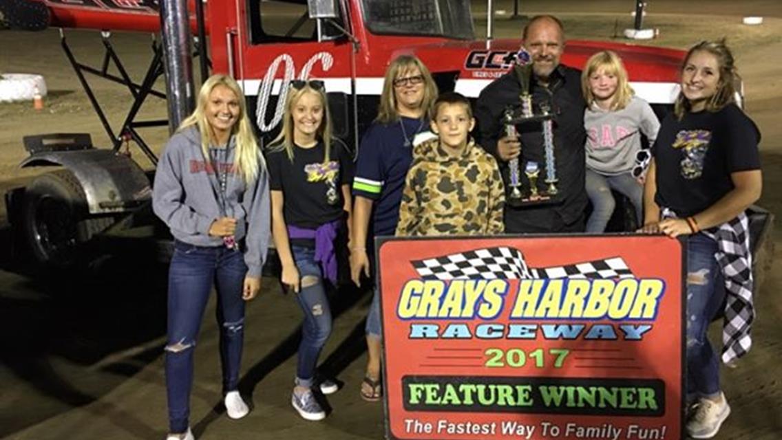 Rayton, Briggs Jr and Foster Win In Front of Huge Crowd!