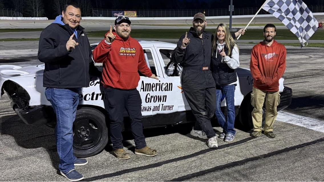 Lechota, Williamson and Miller double down; Burton grabs truck feature!