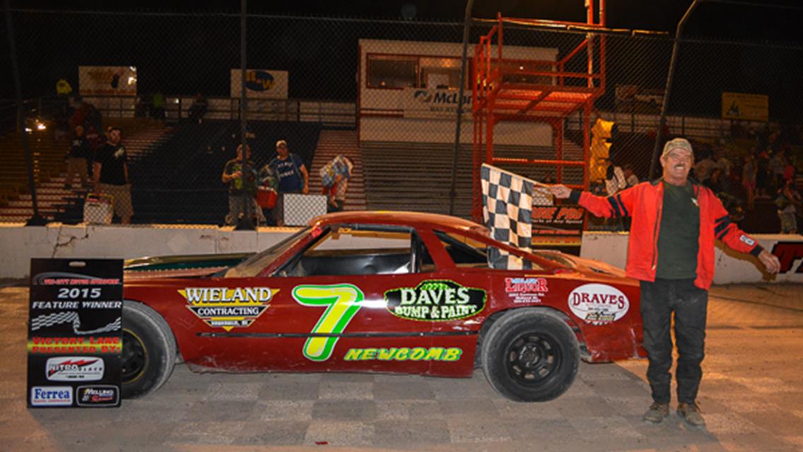 7.10.2015 David Hilliker picks up first win of the season