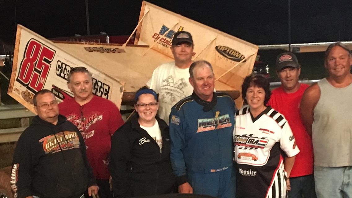 MEYER MASTERS LANGLADE COUNTY SPEEDWAY, ENDS VICTORY DROUGHT IN BUMPER TO BUMPER IRA SPRINTS!