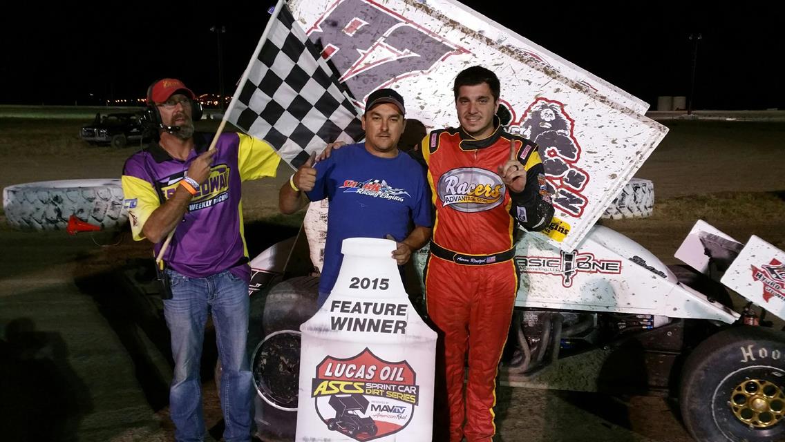 Aaron Reutzel Thunders to Victory Lane in Gillette