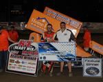 DAGGETT WINS THRILLER IN NIGHT 3