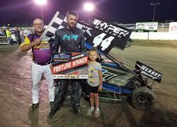 Kelly Cruises to Victory with NOW6