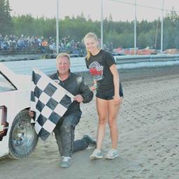 Feeleus &amp; Williamson Win Action Packed Features, Demers wins 4-Cylinders