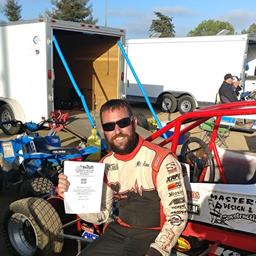 Picket wins No. 4 with Western Midgets