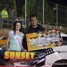 Lovell, Graham, LaBarge, McCleary, And Wolfe Bud Light Lime-A-Rita Ladies Night Winners