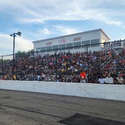 Packed house sees DeLong win three and Burton two on Monster X Metals and Gold destruction night!