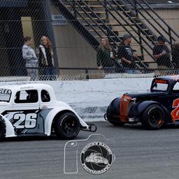 Championships To Come Down To The Wire In Late Models And Legends Saturday