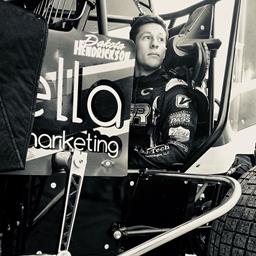 Ian Madsen Holds Off Field in Marathon at Knoxville!