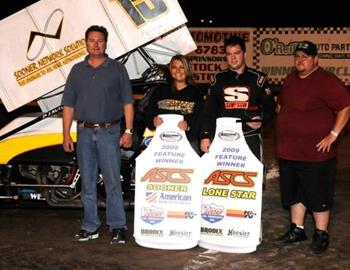 Nick Smith and crew in victory lane