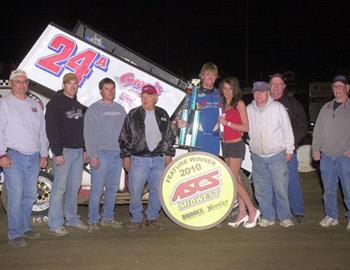 Jack Dover and the Gary Swenson crew in victory lane