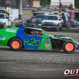 Nic Hiles