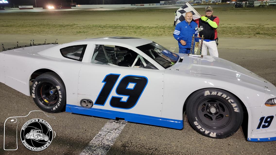 Late Model Winner, Dennis DelBiaggio