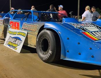 Billy Hubbard won the All Star Late Model event at Dixieland Speedway (Elizabeth City, N.C.) on Friday, August 25