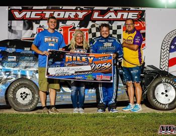 Cody Thompson wins the Dave Riley Memorial at Park Jefferson Speedway (North Sioux City, SD) on July 20, 2025. (NWIowaPics.com photo)